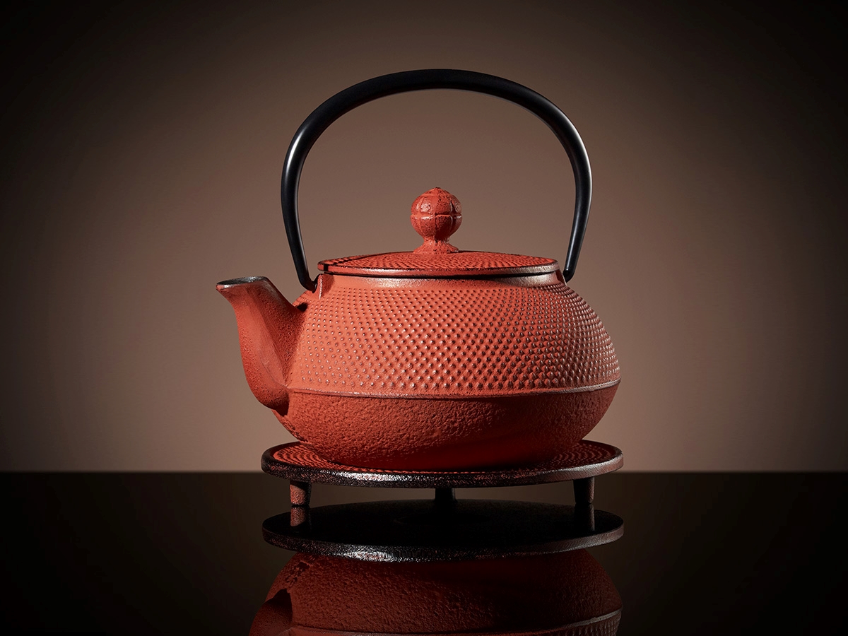 Mikado Teapot & Trivet in Red (600ml)