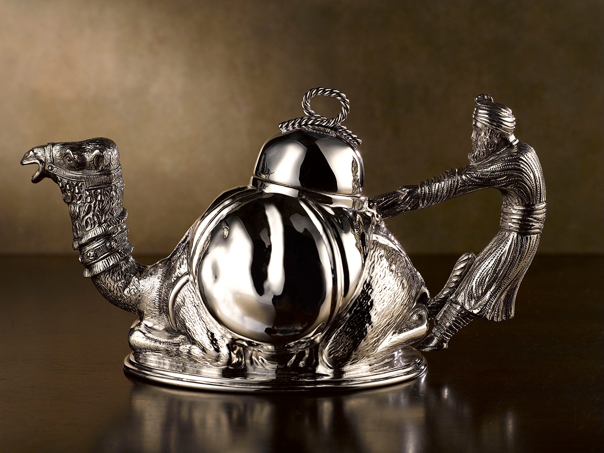 Emir Teapot in Sterling Silver (700ml)