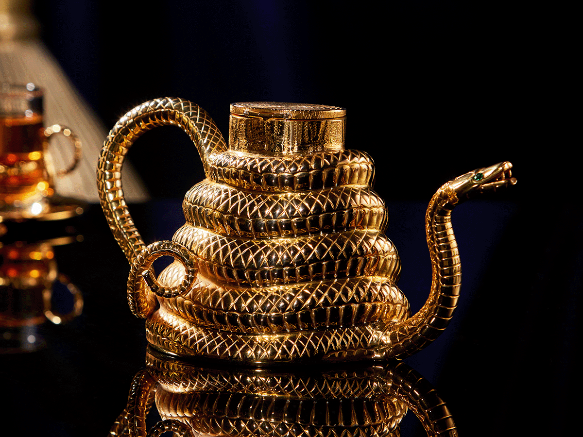 Sahara Teapot with Gold Plating