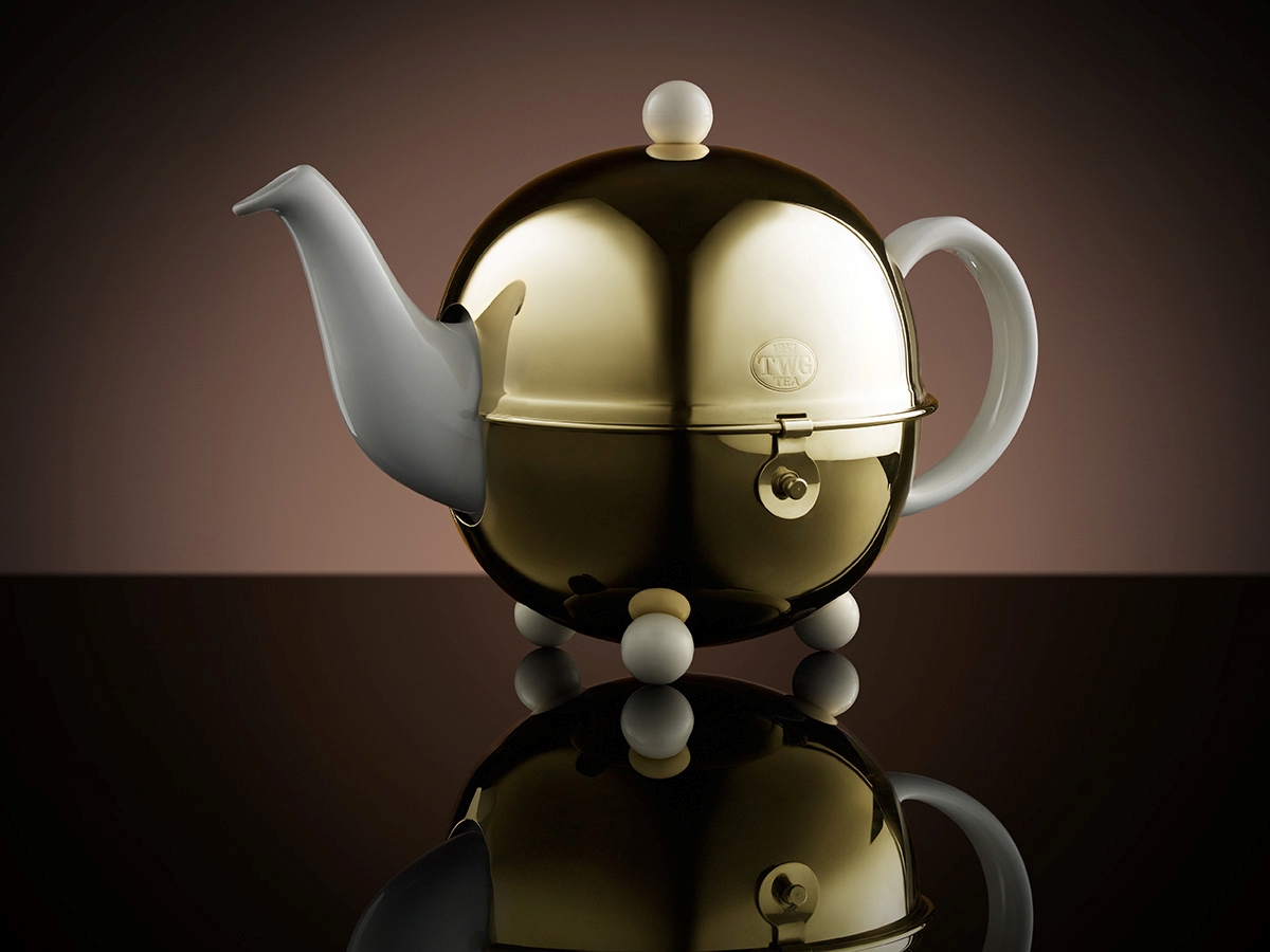 Design Gold Teapot in White (900ml)