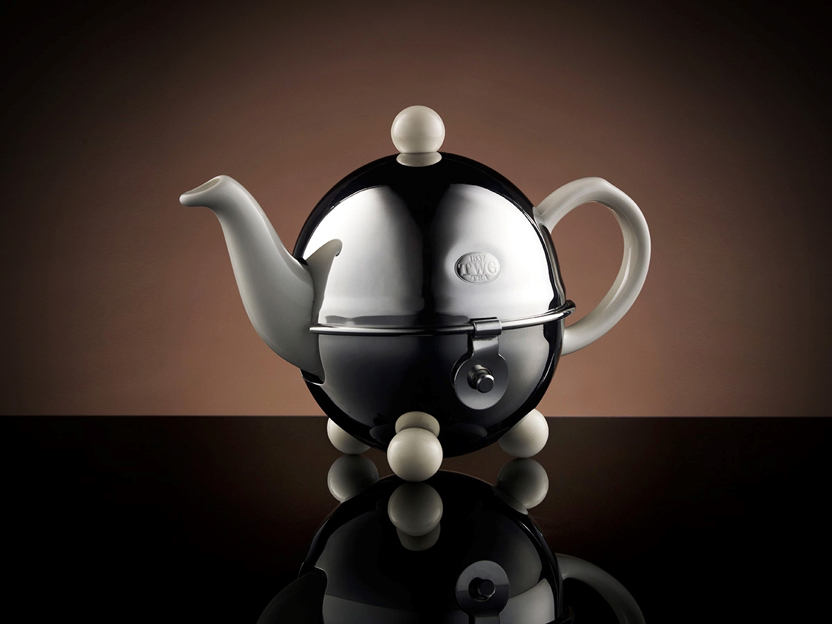 Design Teapot in White (180ml)