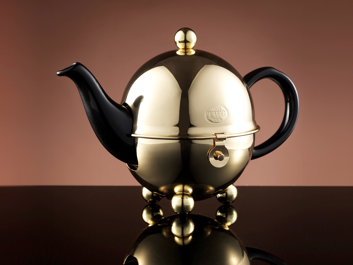 Jazz Gold Design Teapot in Black (500ml) 