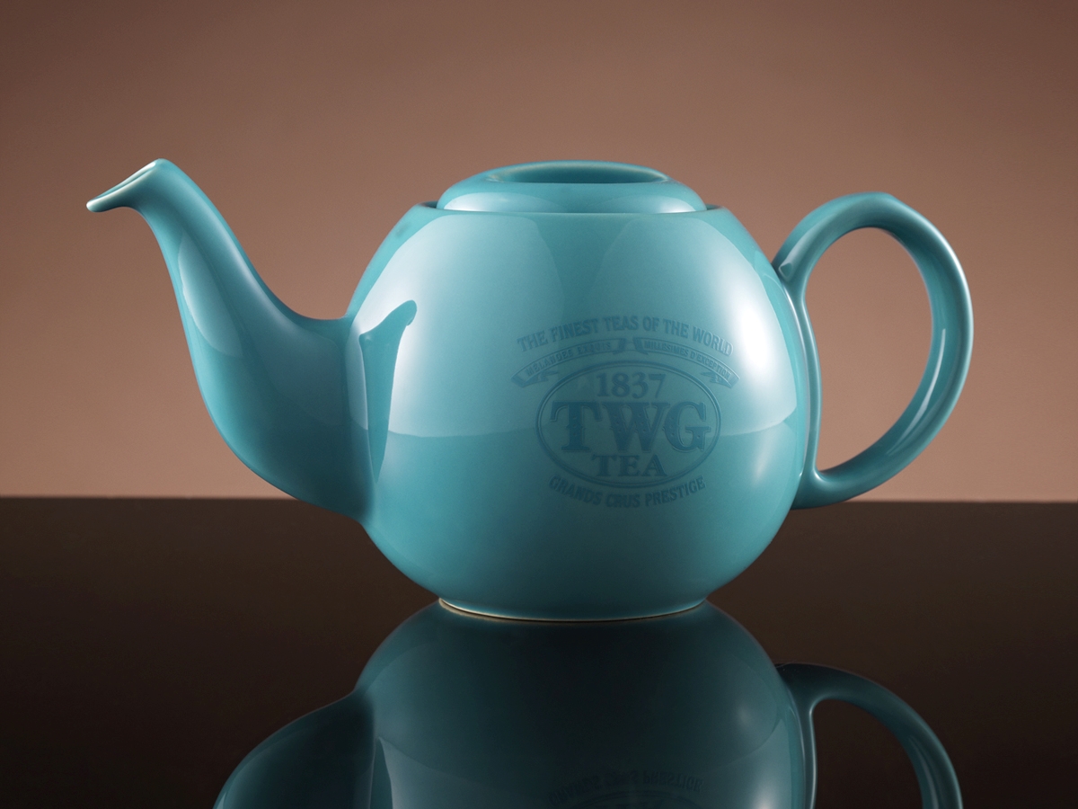Design Orchid Teapot in Turquoise (900ml)