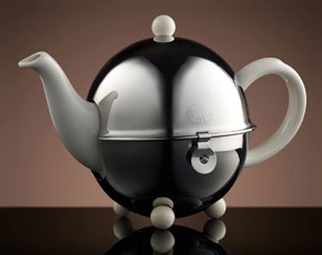 Design Teapot in White (500ml)